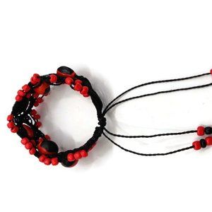 Handcrafted Bracelet Woven in Macrame Thread and Huayruro Seeds